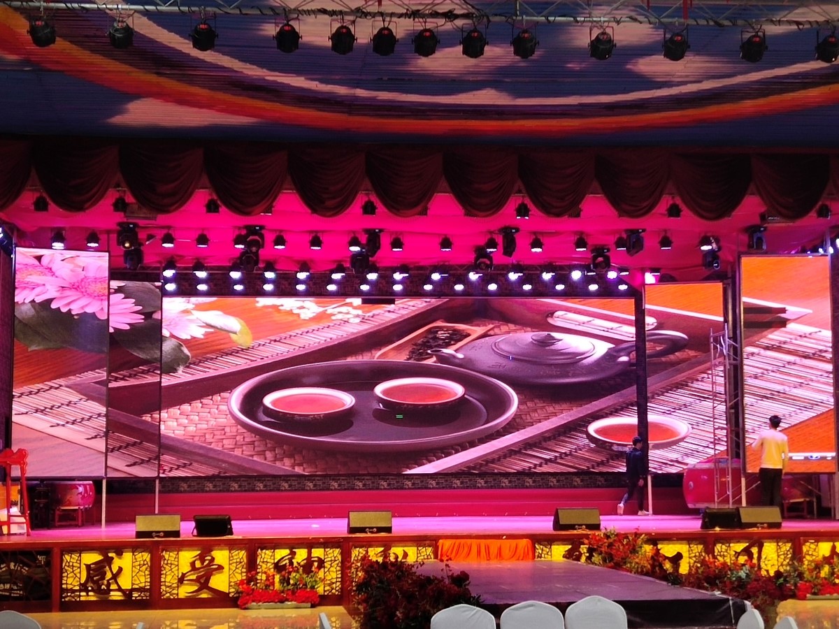 �ຣ���ຣ�ֶ�ĳ�����