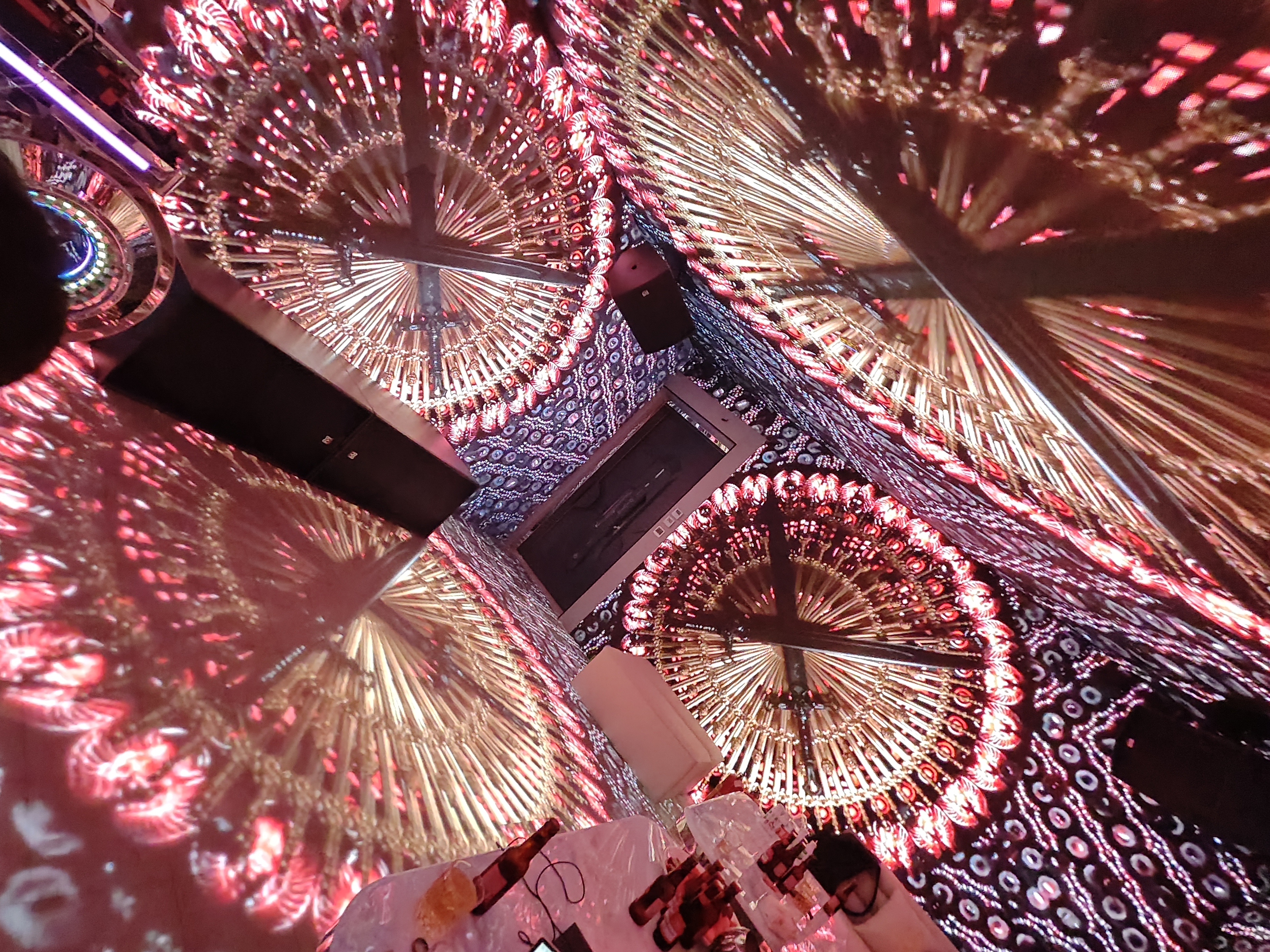 �����ǿ�PARTY-6D����ʽKTV